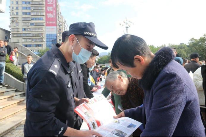 宝马论坛118论坛官网