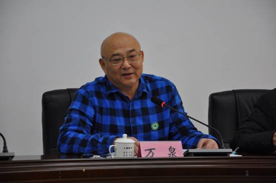 说明: H:\20190308党委学习会及第二届省级文明校园创建工作部署会\1.JPG